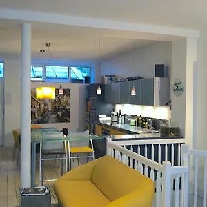  Apartment Modern Design Loft Apartment, Steps To Notre Dame